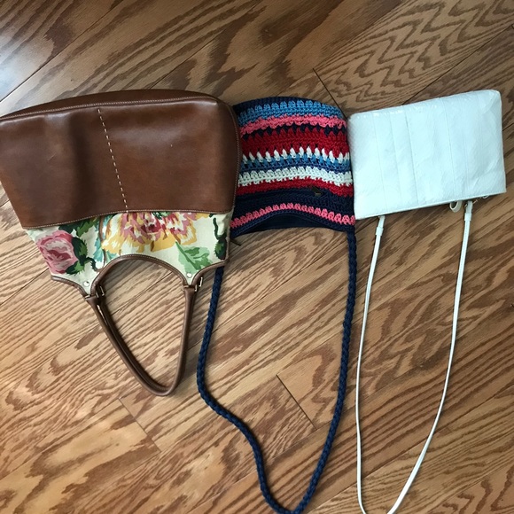 PURSE BUNDLE - Picture 1 of 6